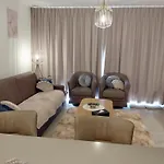 Luxury With Pool & Parking Apartment