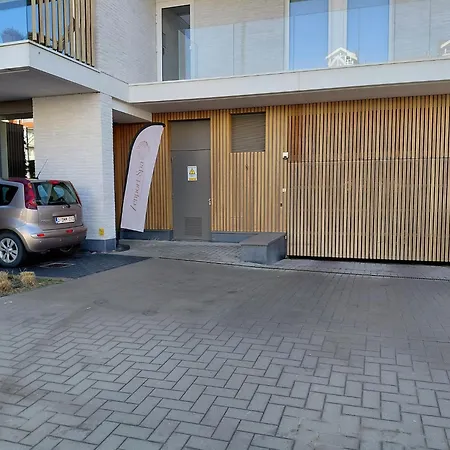 Luxury With Pool & Parking Appartement